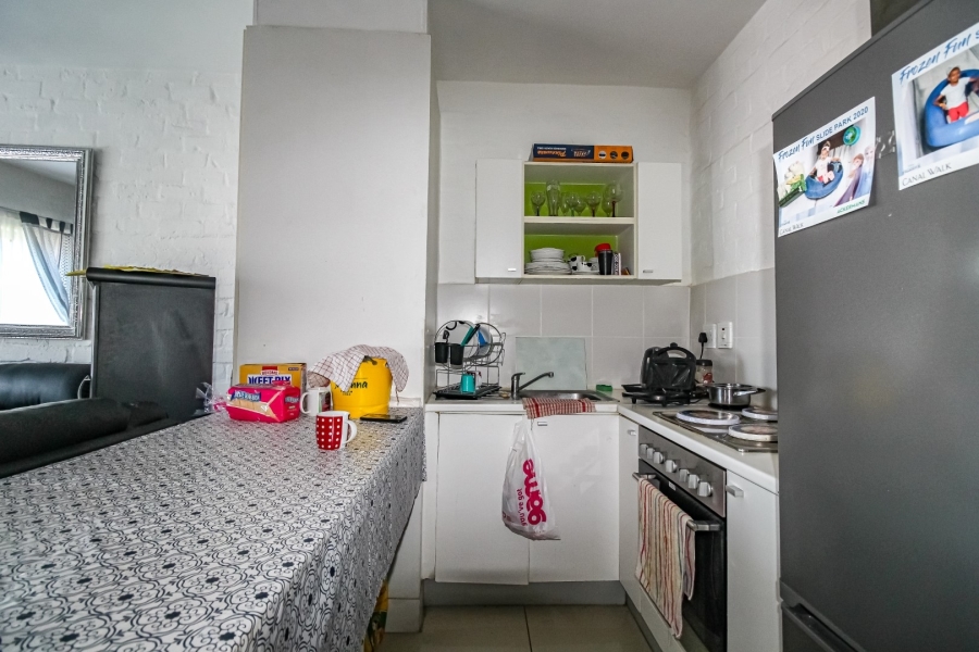 2 Bedroom Property for Sale in Brooklyn Western Cape